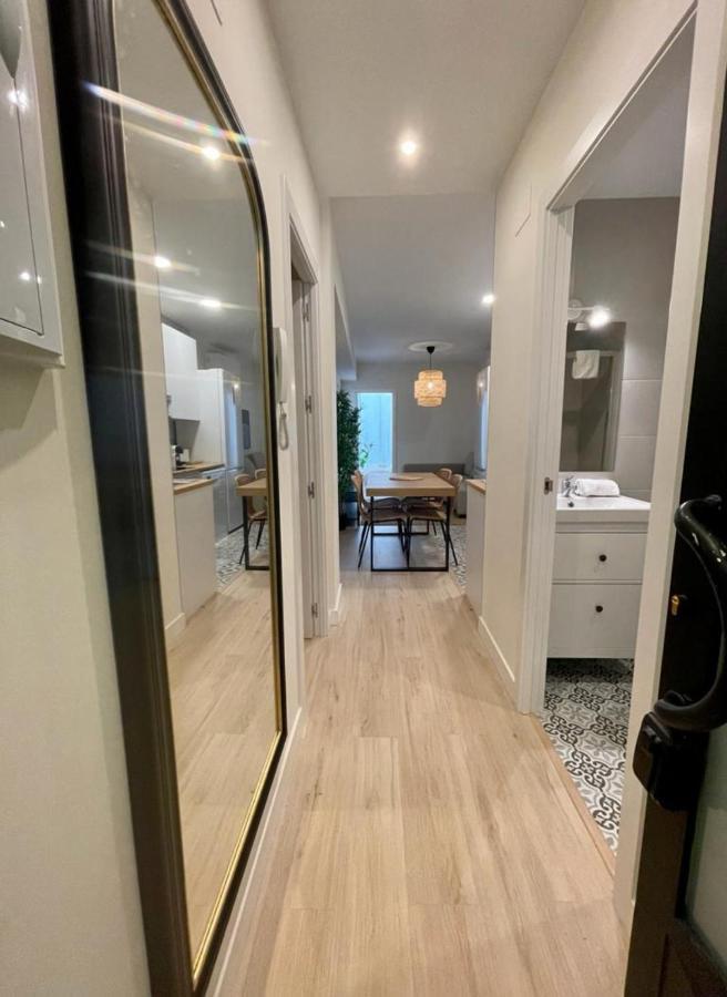 Downtown&New Apt Para 9Pax En La Plaza De Chueca Madrid Eksteriør bilde